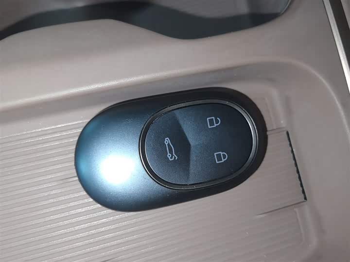 Фото 9 - Nio ES6