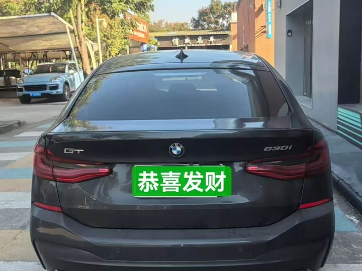 Фото 8 - BMW 6 Series GT