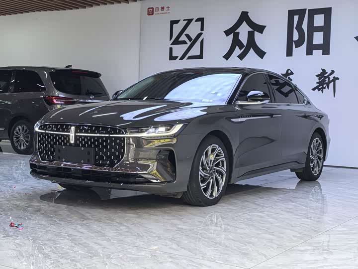 Фото 1 - Lincoln Z (Zephyr)