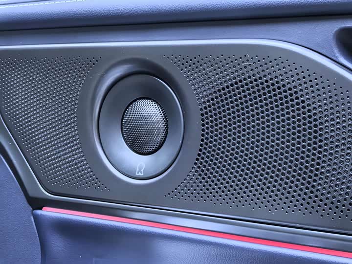 Фото 5 - Lincoln Z (Zephyr)