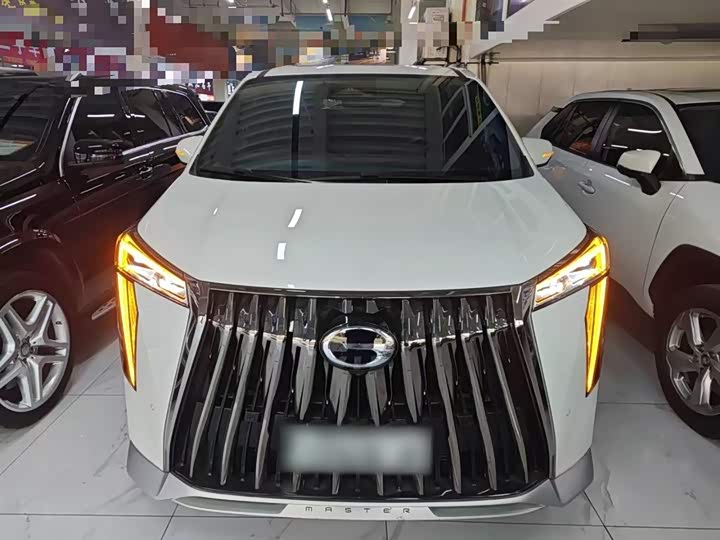 Фото 3 - GAC Trumpchi M8