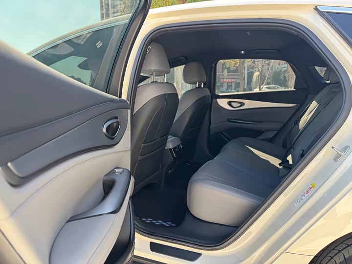 Фото 7 - BYD Seal 07 DM-i Hybrid