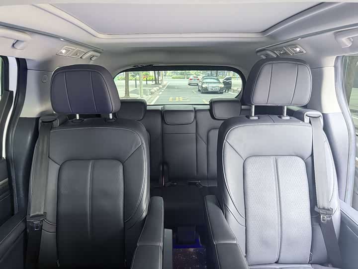 Фото 9 - GAC Trumpchi M8