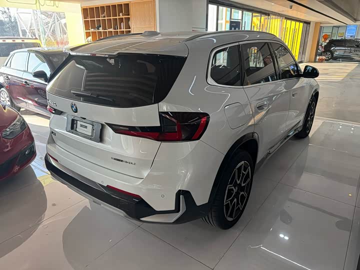 Фото 4 - BMW X1