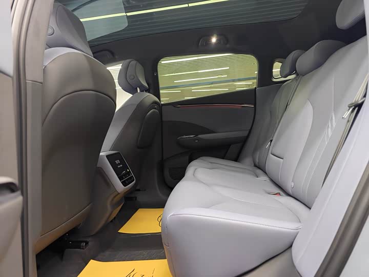 Фото 7 - XPeng G7