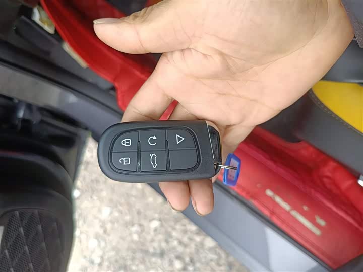 Фото 9 - GAC Trumpchi Empow R