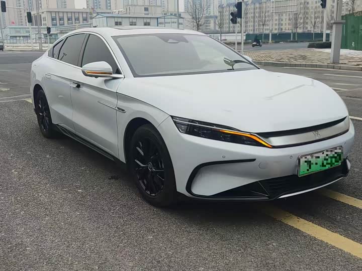 Фото 3 - BYD Han