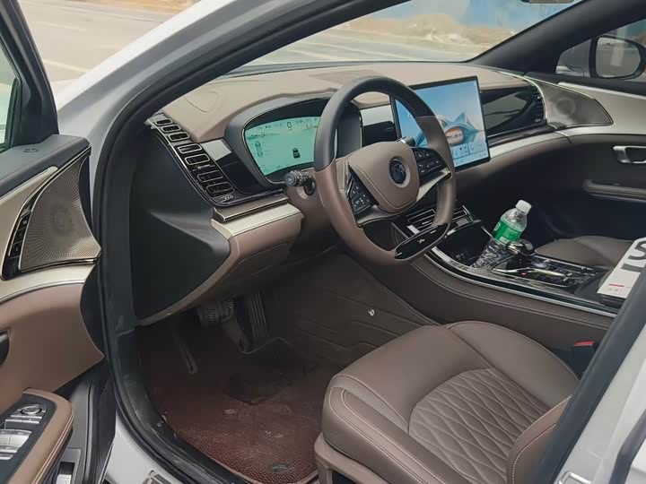 Фото 4 - BYD Han