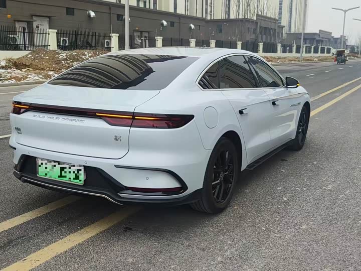 Фото 7 - BYD Han