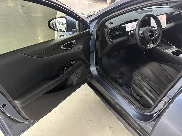 Фото 9 - BYD Seal 06 Hybrid/EV