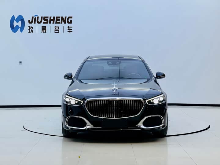 Фото 2 - Mercedes-Benz Maybach S-Class