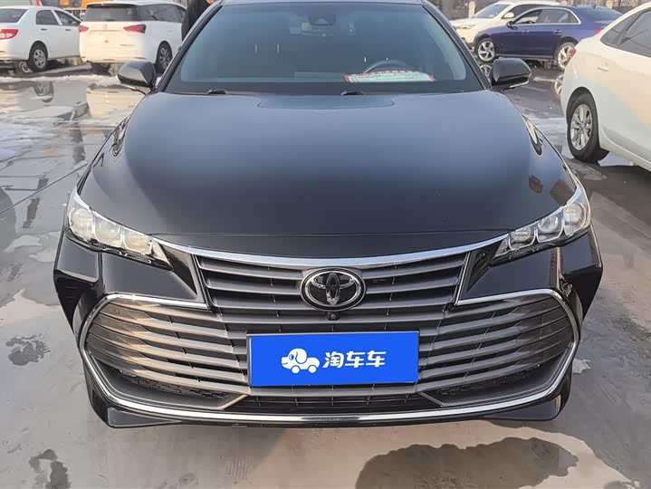 Фото 2 - Toyota Avalon