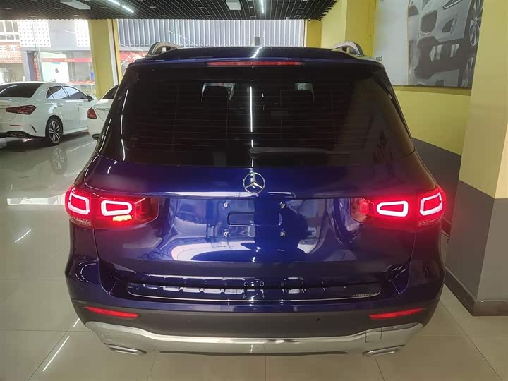 Фото 6 - Mercedes-Benz GLB-Class