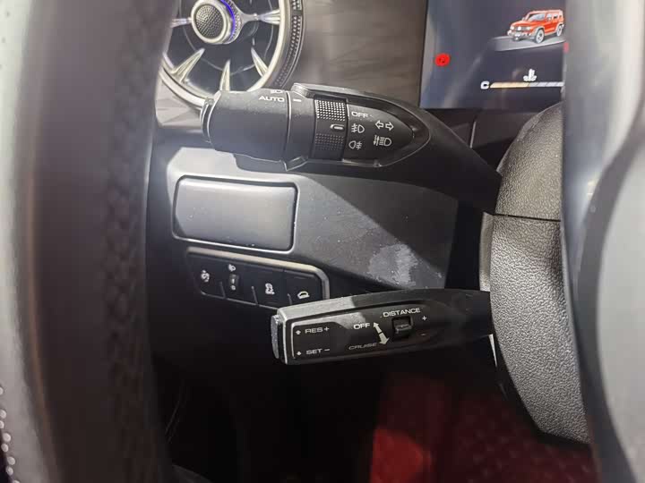 Фото 6 - Tank 300