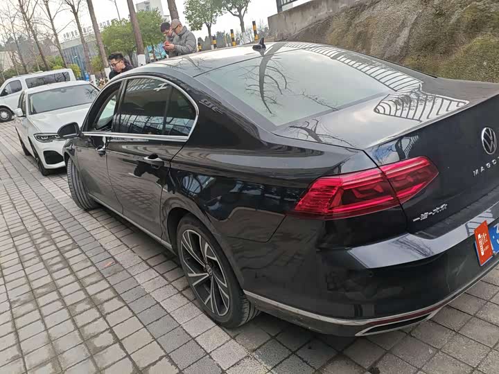 Фото 3 - Volkswagen Magotan