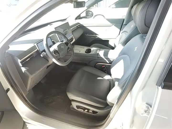 Фото 4 - Dongfeng Yipai eπ 008