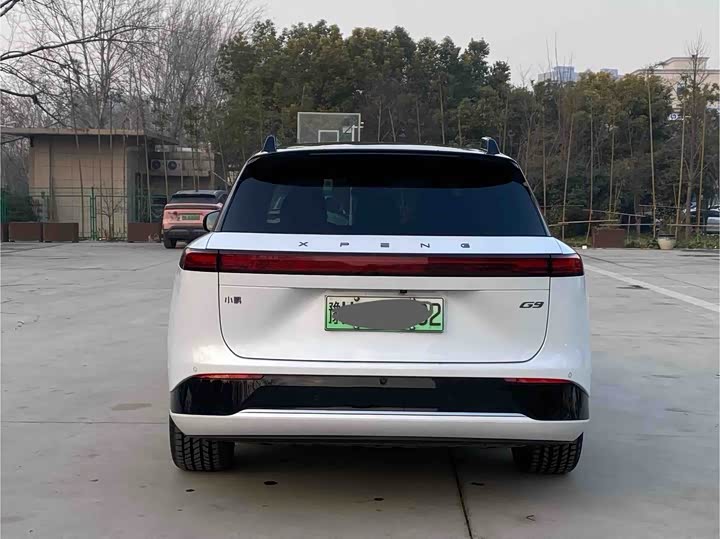 Фото 8 - XPeng G9
