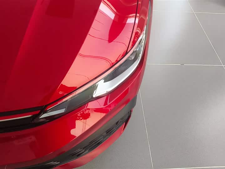 Фото 5 - Volkswagen Golf GTI