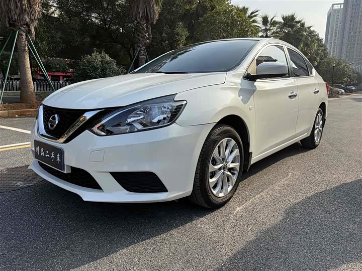 Фото 1 - Nissan Sylphy