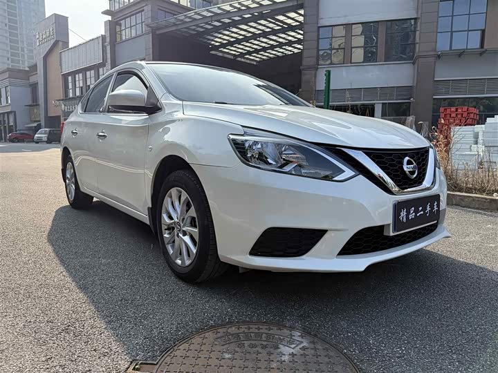 Фото 3 - Nissan Sylphy