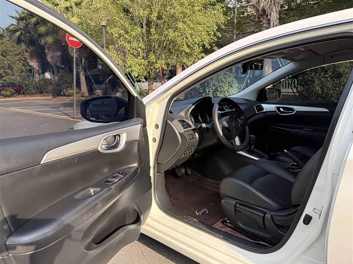 Фото 7 - Nissan Sylphy