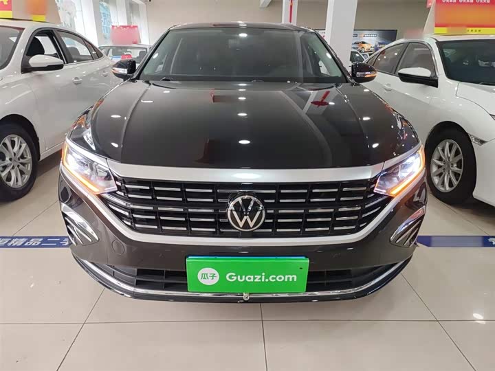 Фото 3 - Volkswagen Passat