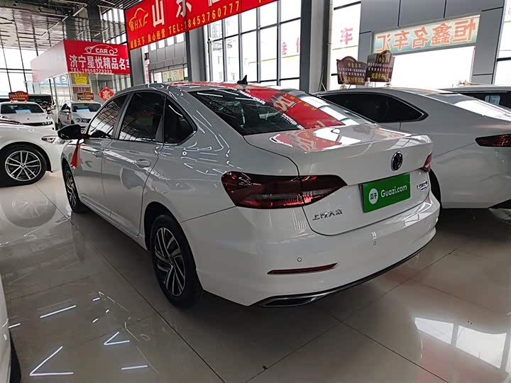 Фото 5 - Volkswagen Lavida