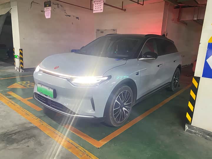 Фото 1 - Leapmotor C11