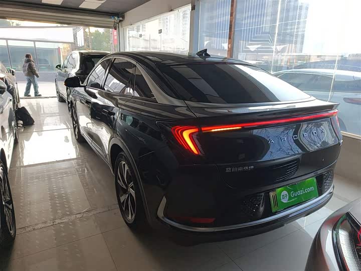 Фото 5 - BAIC Arcfox Alpha S