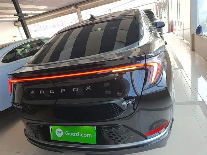 Фото 6 - BAIC Arcfox Alpha S