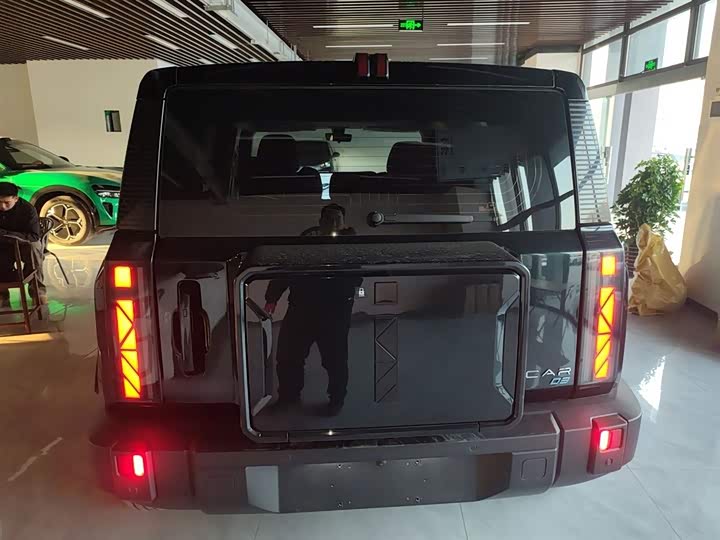 Фото 6 - Chery iCar 03