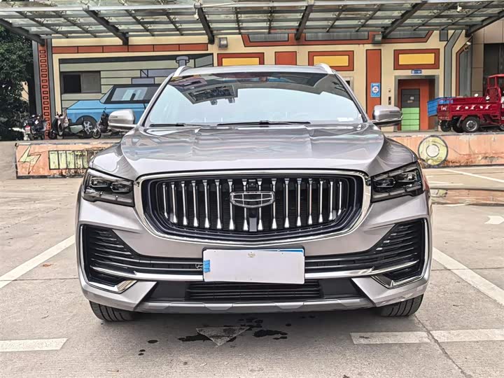 Фото 2 - Geely Monjaro