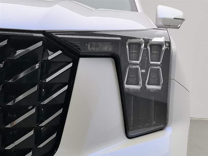 Фото 7 - GAC Trumpchi GS8