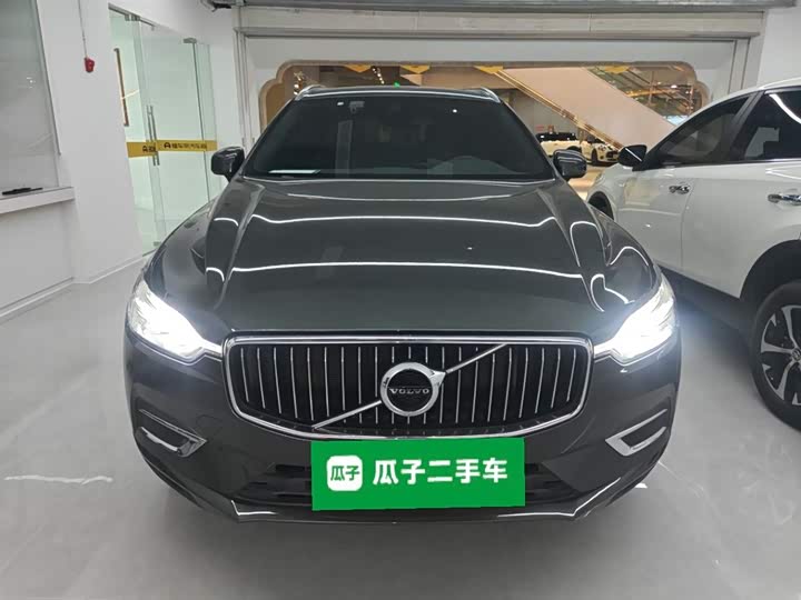 Фото 3 - Volvo XC60