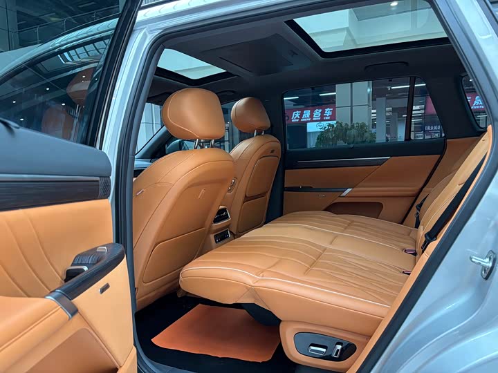 Фото 5 - Dongfeng Yipai eπ 008