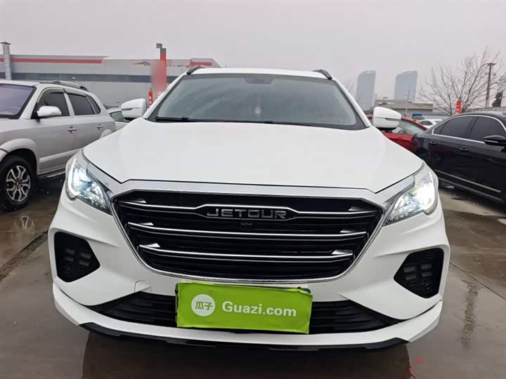 Фото 3 - Jetour X70