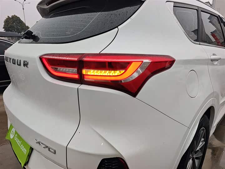 Фото 8 - Jetour X70