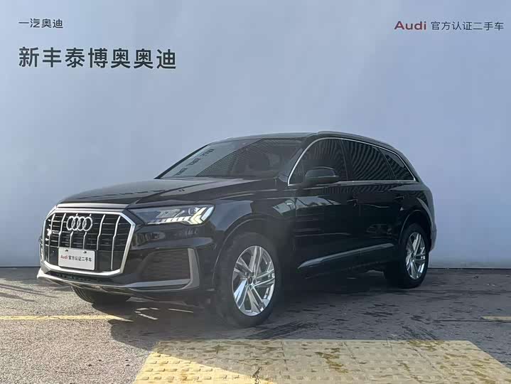 Фото 1 - Audi Q7