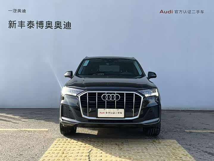 Фото 2 - Audi Q7