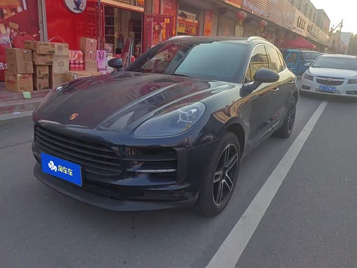 Фото 1 - Porsche Macan