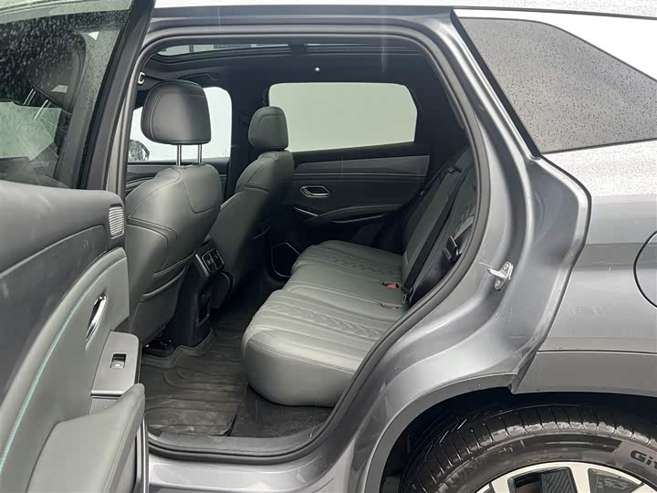 Фото 8 - BYD Song L DM-i Hybrid