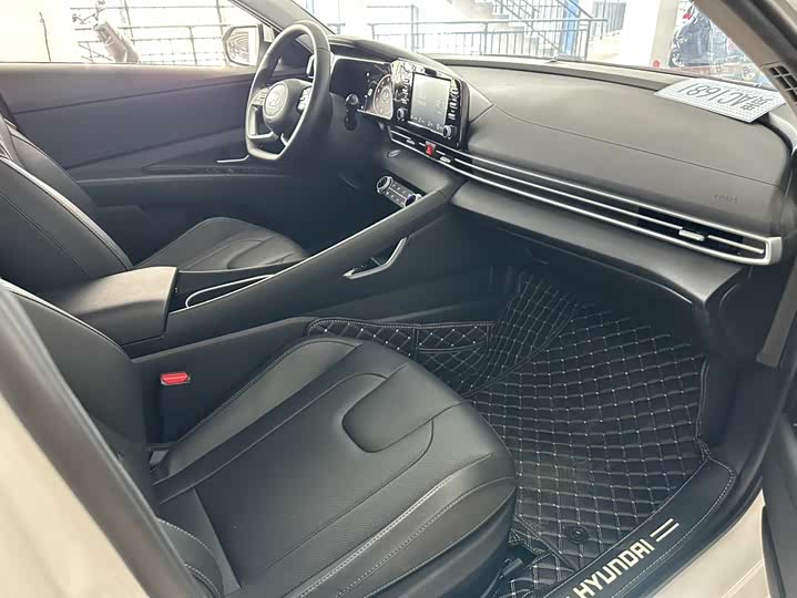 Фото 6 - Hyundai Elantra N line