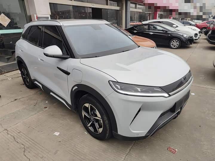 Фото 4 - BYD Yuan Up