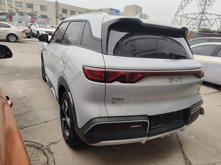 Фото 5 - BYD Yuan Up