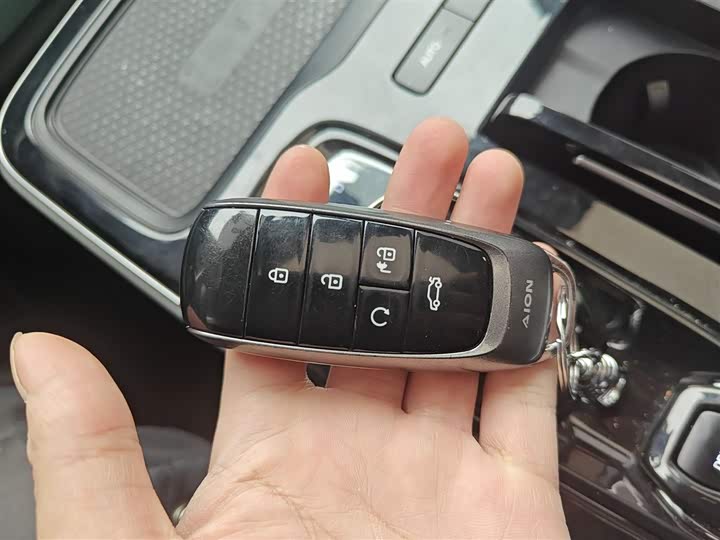 Фото 9 - GAC Aion S Plus