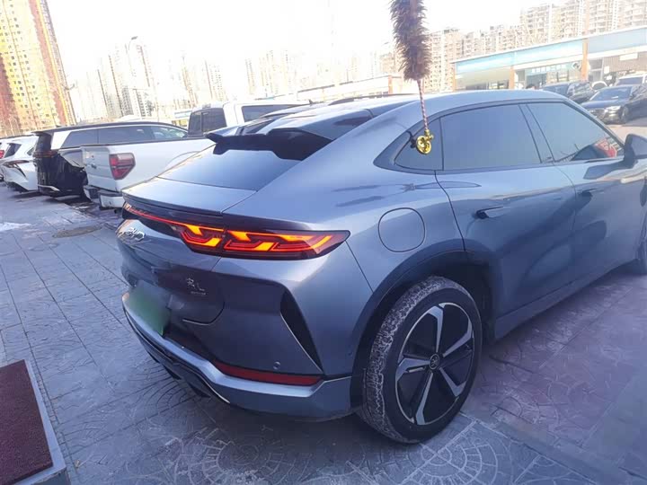 Фото 7 - BYD Song L