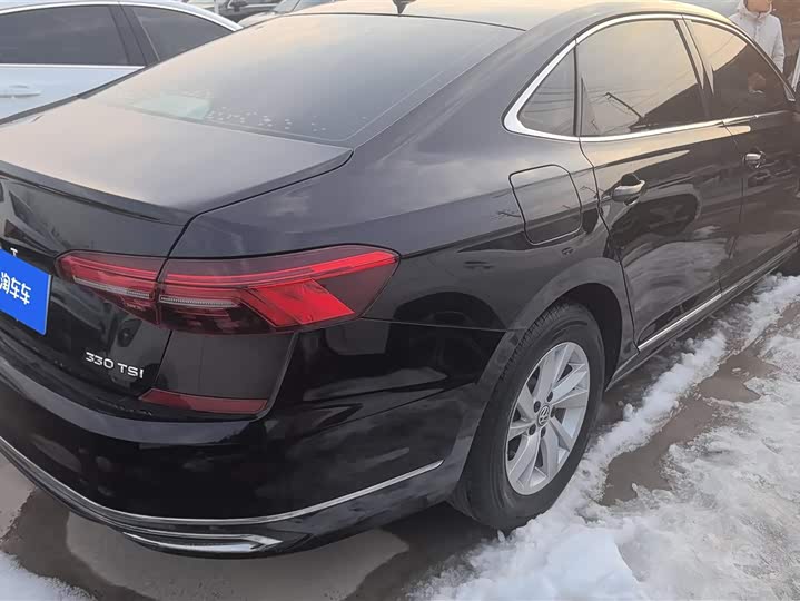 Фото 3 - Volkswagen Passat