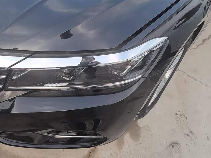 Фото 5 - Volkswagen Passat