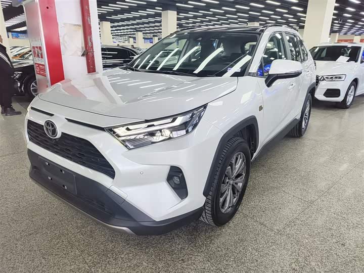 Фото 2 - Toyota RAV4