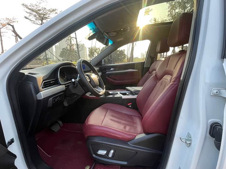 Фото 4 - Jetour X70S